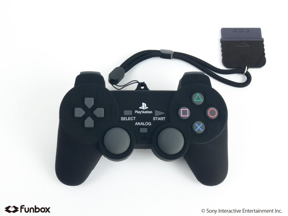 初代PlayStation™のコントローラを忠実に再現した「シリコーンポーチ DUALSHOCK」＜ブラック＞